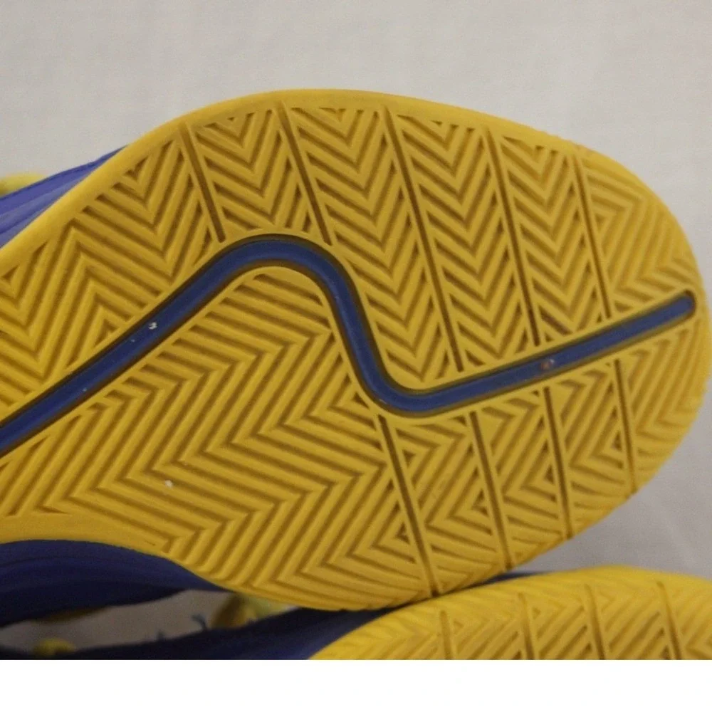 Under Armour 7Y Youth Basketball Shoes Blue Yellow High Top Sportswear Sneakers - Picture 4 of 13